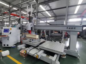 阿里五轴双工位加工中心